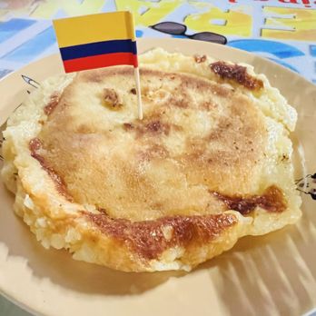 Divina Colombian Café - Cafes Near Me - Sacramento, California