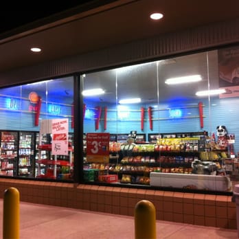 Shell Gas Mart - Nice clean lots of snacks and drinks. - Gas Stations Near Me - Durant, Mississippi