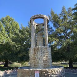 The Pelican Fountain