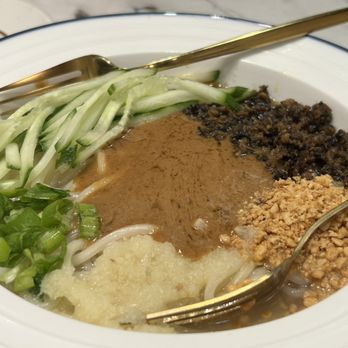 Supreme Dumplings - Supreme Tan Tan Noodles - Shanghainese Near Me - Bellevue, Washington Supreme Dumplings - Supreme Tan Tan Noodles - Shanghainese Near Me - Bellevue, Washington