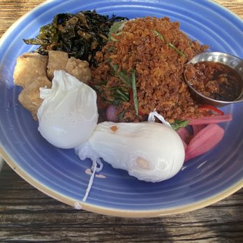 Petit Ermitage - Crispy rice - Hotels Near Me - West Hollywood, California