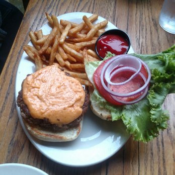 Hall's On the River - Beer cheese burger - Southern Near Me - Winchester, Kentucky
