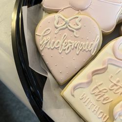 Jenn's Cookie Creations - Bridal party proposal cookies