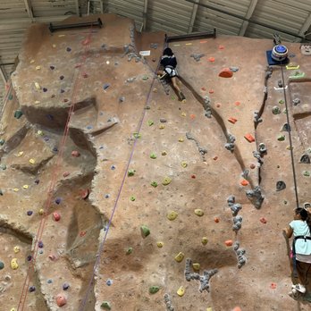 Granite Arch Climbing Center - Intermediate climbing area - Gyms Near Me - Rancho Cordova, California Granite Arch Climbing Center - Intermediate climbing area - Gyms Near Me - Rancho Cordova, California