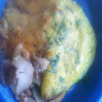 Molly's Souper - Spinach and mushroom omelette - Breakfast & Brunch Near Me - Upland, California