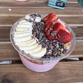Mamaka Bowls - Mamaka Bowl - Juice Bars & Smoothies Near Me - Austin, Texas