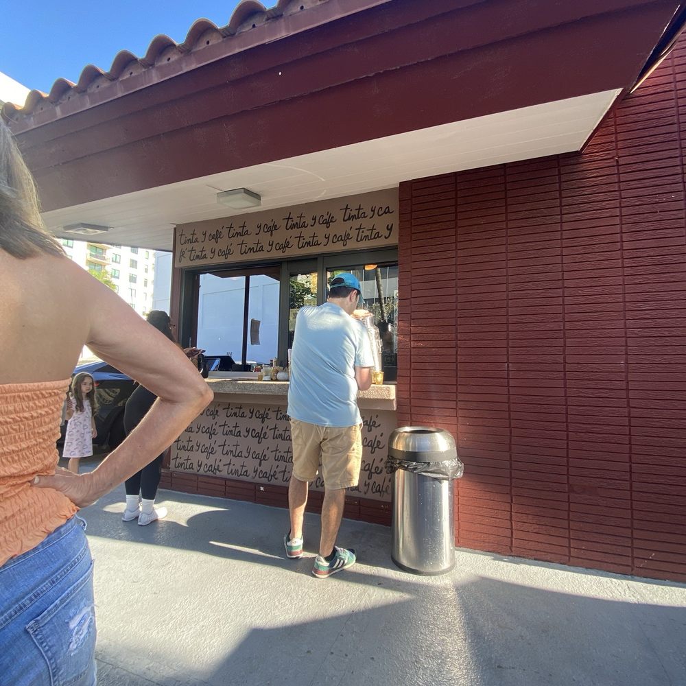 Tinta y Café - Coffee & Tea Near Me - Miami, Florida