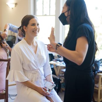 Brushed By Ngan - I was so nervous on my wedding day, but Ngan made me laugh! Photo by Toanven Photography - Makeup Artists Near Me - Oakland, California Brushed By Ngan - I was so nervous on my wedding day, but Ngan made me laugh! Photo by Toanven Photography - Makeup Artists Near Me - Oakland, California