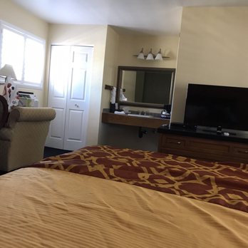 The Old West Inn - Nice large, clean and well kept rooms - Hotels Near Me - Willits, California The Old West Inn - Nice large, clean and well kept rooms - Hotels Near Me - Willits, California