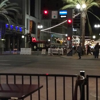 The Carvery - Pine street closed off for outdoor dining - Steakhouses Near Me - Long Beach, California