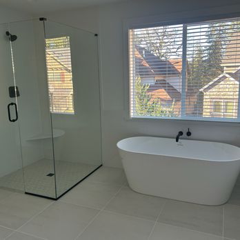 Robinson Restoration - Damage Restoration Near Me - Kent, Washington