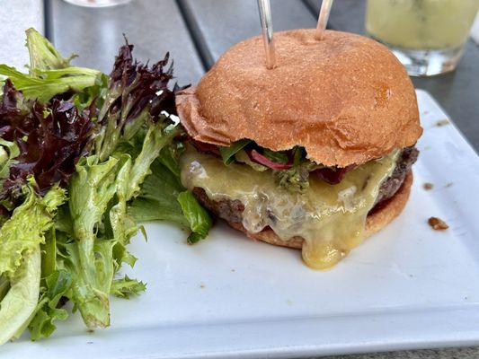 Burger Bach by null