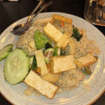 Ezankaya - Green Curry Fried Rice - Thai Near Me - Chicago, Illinois