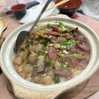 Clay Pot Cafe - Claypot Rice With Dried Prawns And Preserved Meat (M) - Cantonese Near Me - Boston, Massachusetts