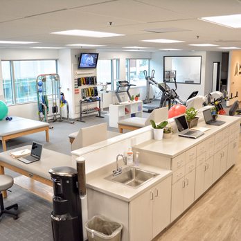 Michael Ko, PT, DPT, CFMT - Physical Therapy Near Me - Glendale, California Michael Ko, PT, DPT, CFMT - Physical Therapy Near Me - Glendale, California