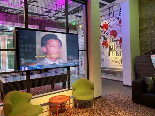 Hotel Zeppelin San Francisco by null