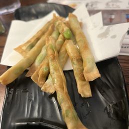 EDAMAME STICKS(10 pieces) needs a little more flavor tho...