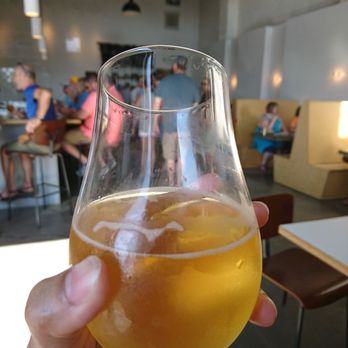 Holy Mountain Brewing - Grapefruit saison - Breweries Near Me - Seattle, Washington Holy Mountain Brewing - Grapefruit saison - Breweries Near Me - Seattle, Washington