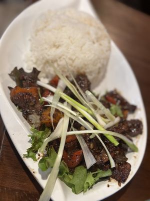 Hên Vietnamese Restaurant by null