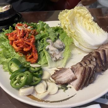 Chon Ju Jip - Bossam - I've never had aww oyster with it before AND IT WAS SO GOOD - Korean Near Me - San Diego, California Chon Ju Jip - Bossam - I've never had aww oyster with it before AND IT WAS SO GOOD - Korean Near Me - San Diego, California