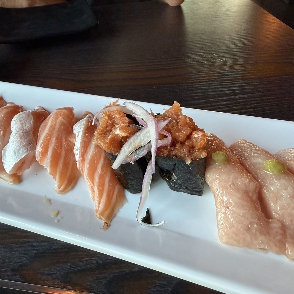 Orange Fish - Salmon Truffle, Salmon Belly, spicy albacore, fatty tuna - Ramen Near Me - La Verne, California Orange Fish - Salmon Truffle, Salmon Belly, spicy albacore, fatty tuna - Ramen Near Me - La Verne, California