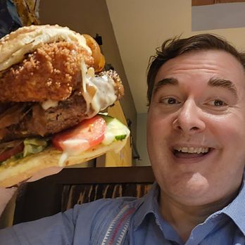 Trenasse - Eating HUGE Burger - Wine Bars Near Me - New Orleans, Louisiana Trenasse - Eating HUGE Burger - Wine Bars Near Me - New Orleans, Louisiana
