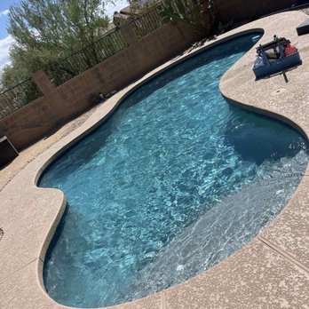 Agua Pools - Pool Cleaners Near Me Agua Pools - Pool Cleaners Near Me