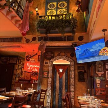 La Mulata - Cuban Near Me - Miami Beach, Florida