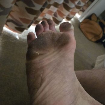 David Walley's Resort - The floors are disgusting. - Day Spas Near Me - Genoa, Nevada