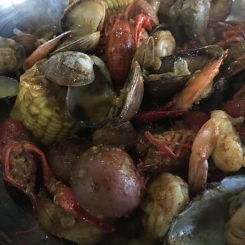 Crawfish Cave - Cajun/Creole Near Me - Fullerton, California