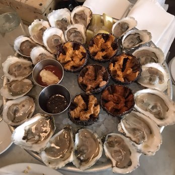 Neptune Oyster - Oysters - Seafood Near Me - Boston, Massachusetts