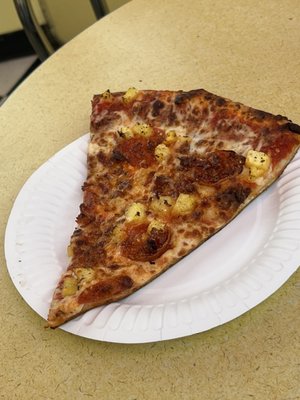 Signal Station Pizza by null