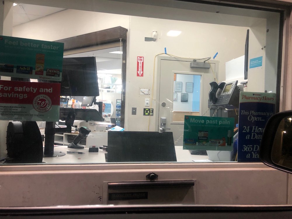 WALGREENS Updated May 2024 19 Photos & 33 Reviews 655 Middle