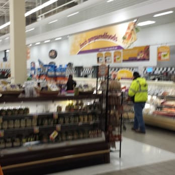 Stop & Shop - The best Stop & Shop in my opinion. Always clean and the staff are helpful. - Grocery Near Me - Clifton, New Jersey Stop & Shop - The best Stop & Shop in my opinion. Always clean and the staff are helpful. - Grocery Near Me - Clifton, New Jersey