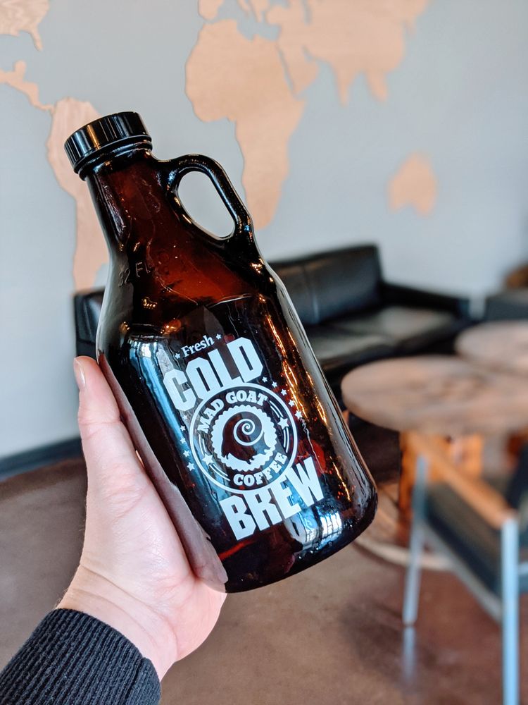 Mad Goat Coffee - South Gilbert Logo