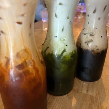 Hiso - (left to right): thai tea, thai green tea, thai coffee - Laotian Near Me - Sacramento, California