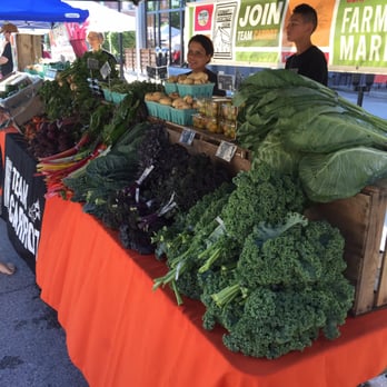 Des Moines Farmers Market - Beautiful veggies - Farmers Market Near Me - Des Moines, Iowa Des Moines Farmers Market - Beautiful veggies - Farmers Market Near Me - Des Moines, Iowa
