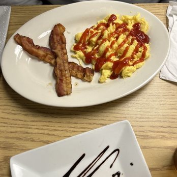 Turtle Cafe - 2x2x2 - New American Near Me - Westbrook, Connecticut