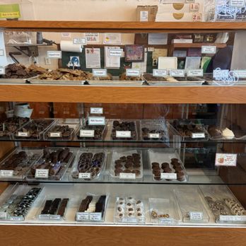 Southern Candymakers - Chocolatiers & Shops Near Me - New Orleans, Louisiana Southern Candymakers - Chocolatiers & Shops Near Me - New Orleans, Louisiana