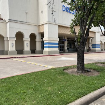 ROSS DRESS FOR LESS - Updated May 2026 - 33 Photos & 31 Reviews - 12750  Fountain Lake Cir, Stafford, Texas - Women's Clothing - Phone Number - Yelp