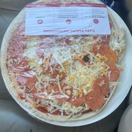 First time at this papa Murphy's. Well done kids. That place ran so smooth the wait was nothing. And they were busy!!