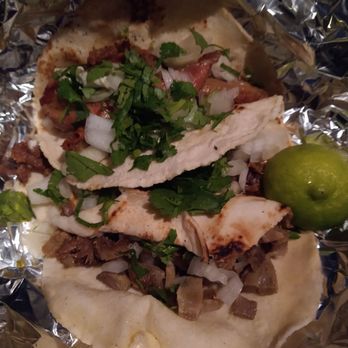 Taqueria Guanajuato - Lengua, tripe, carne asada - Food Trucks Near Me - Wimauma, Florida