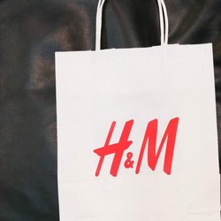 H & M - H & M logo bag