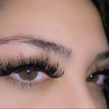 Lashbar Downtown SD - This is picture referenced I showed ( a set I had gotten before ) - Eyelash Service Near Me - San Diego, California Lashbar Downtown SD - This is picture referenced I showed ( a set I had gotten before ) - Eyelash Service Near Me - San Diego, California