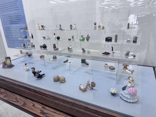 American Museum of Ceramic Art / AMOCA by null