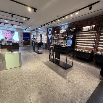 LensCrafters - Eyewear & Opticians Near Me - Burlington, Massachusetts LensCrafters - Eyewear & Opticians Near Me - Burlington, Massachusetts