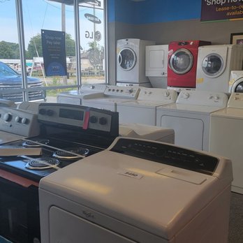 Tidewater Appliances - Inside Tidewater Appliances - Appliances & Repair Near Me - Norfolk, Virginia Tidewater Appliances - Inside Tidewater Appliances - Appliances & Repair Near Me - Norfolk, Virginia