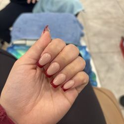Diva Nails & Spa - Nails