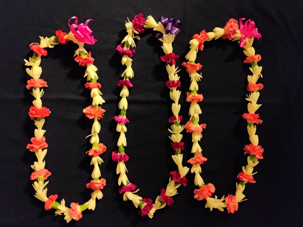 JENNY’S LEI SHOP Updated October 2024 21 Photos & 20 Reviews 65 N