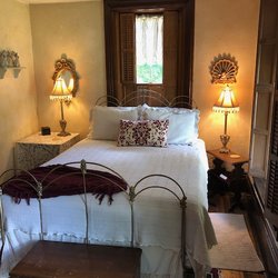 Kimmell House Inn Bed & Breakfast - My "Cherub" room
